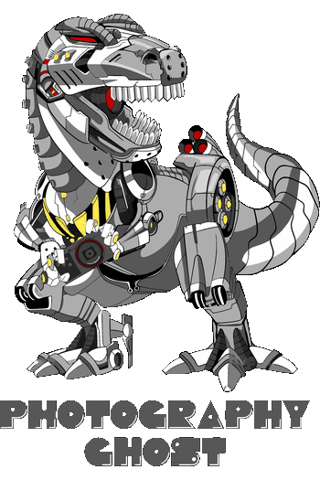 Cyber-Beasts & Mecha Robots Diseño vectorial de un dinosaurio T-Rex robótico con armadura mecha y lentes.